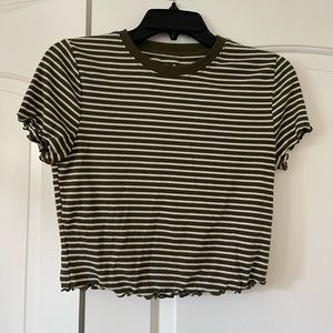 Striped short sleeve crop top, medium